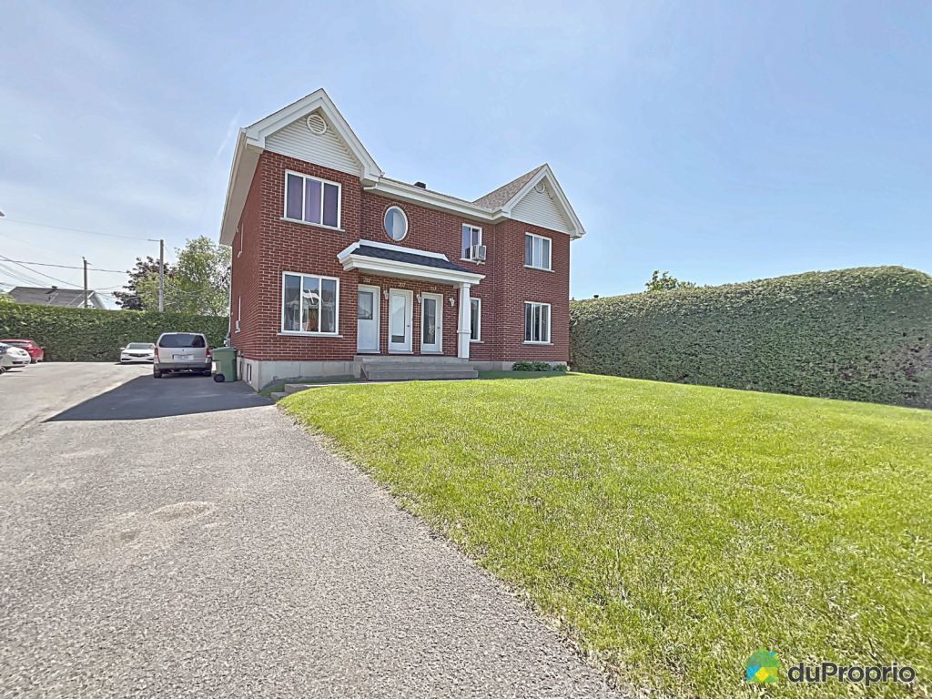 Triplex à vendre, Montérégie (RiveSud Montréal)