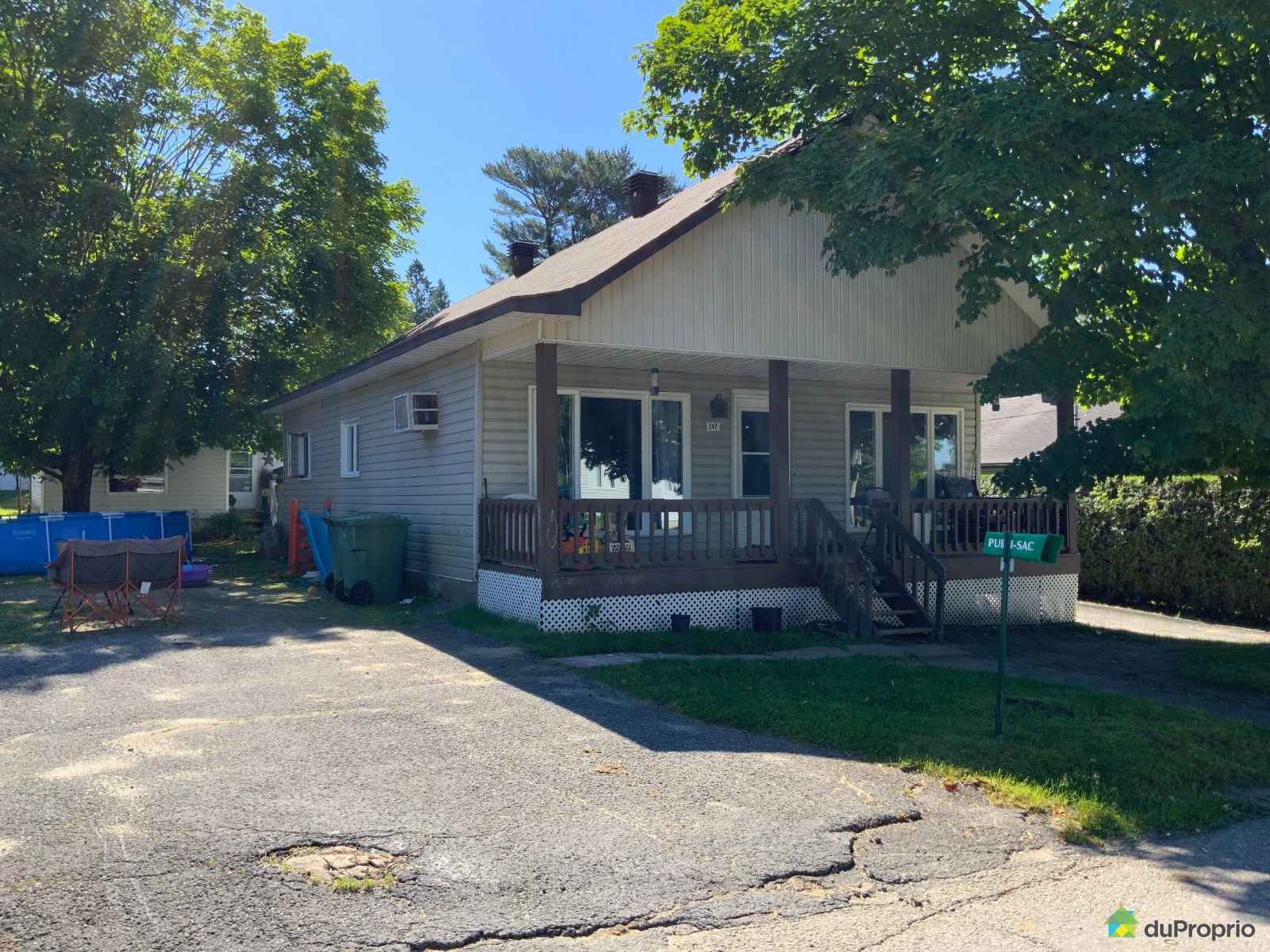 Bungalow à vendre Papineauville 3 chambres 1 salle de bain 1012122