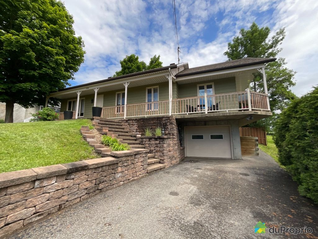 Ile d'Orléans (StLaurent) Bungalows for sale