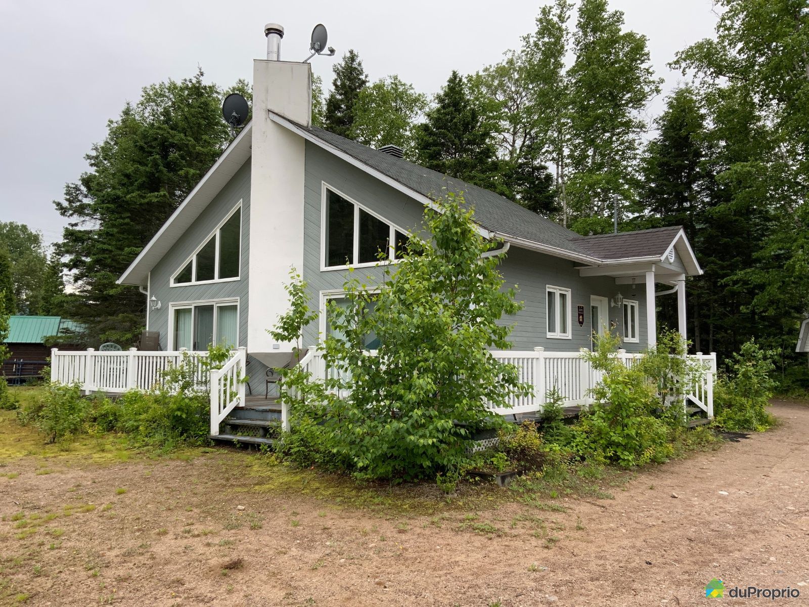 Maison à un étage et demi à vendre L'AnseStJean 2 chambres 1013162