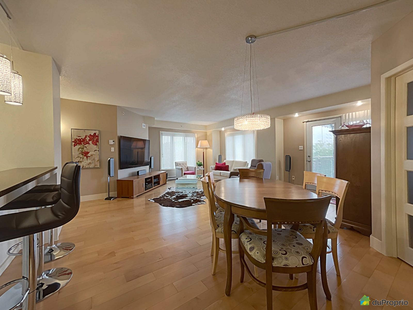 Condo à vendre StAugustinDeDesmaures 2 chambres 1 salle de bain 1013347