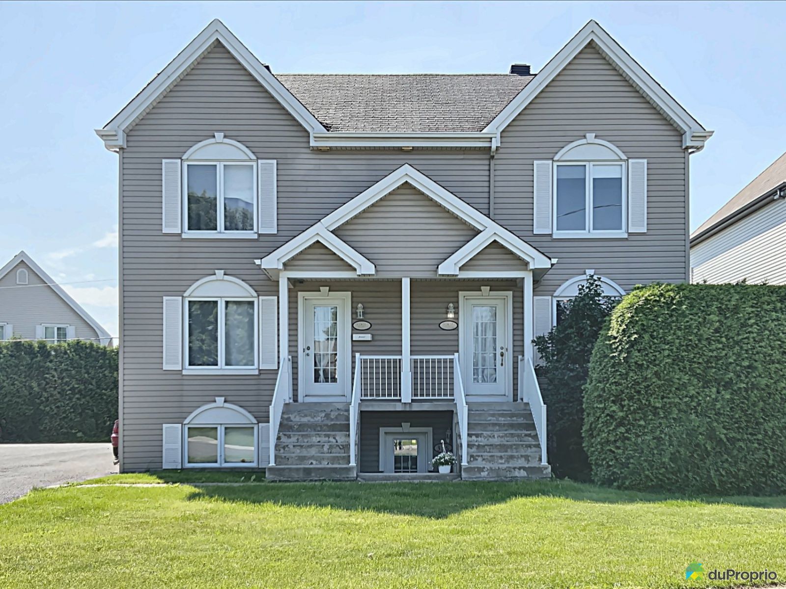 Condo à vendre McMasterville 2 chambres 1 salle de bain 1013558