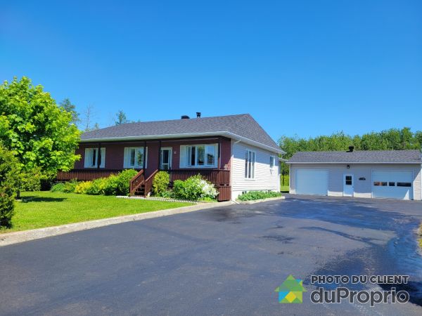 11 route Arsenault, Caplan for sale