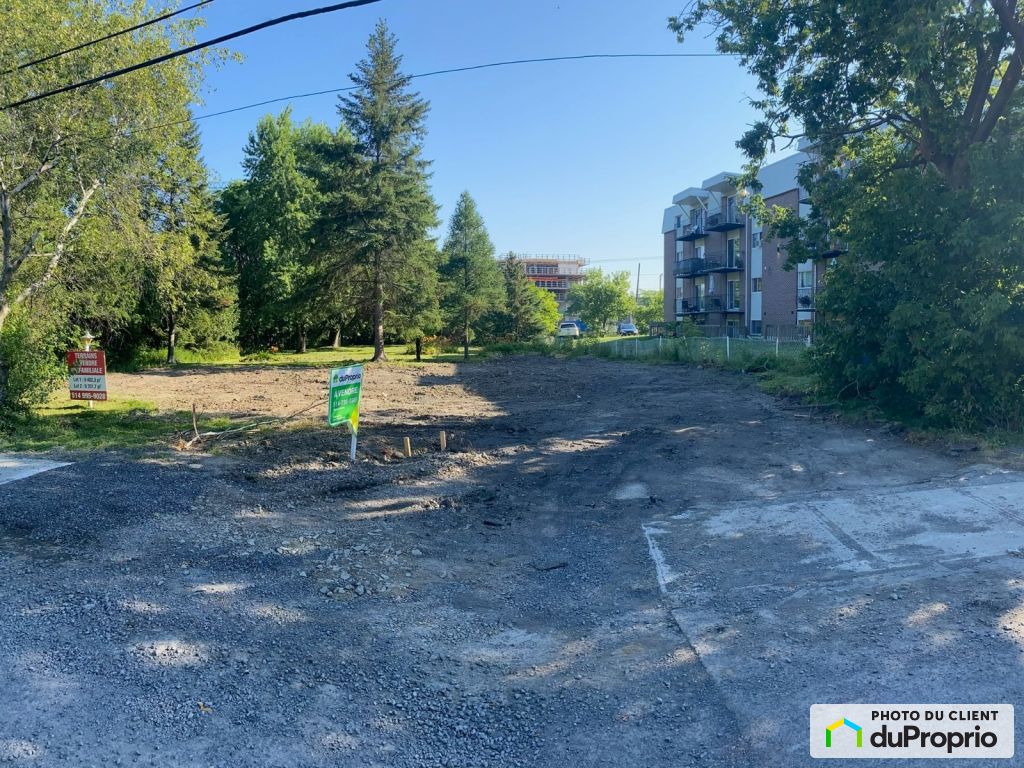 Terrains à vendre, Chambly