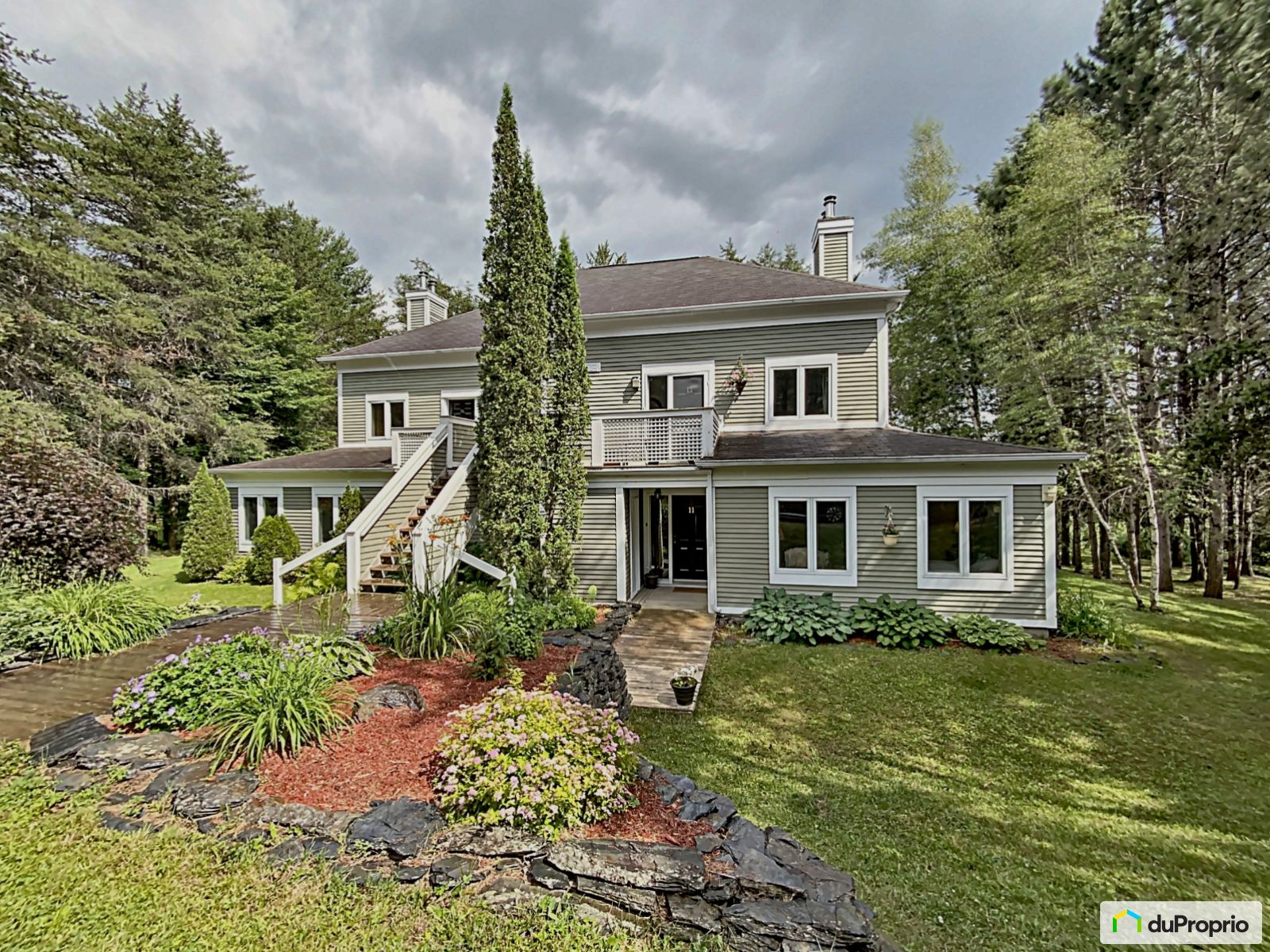 Condo à vendre Magog 2 chambres 1 salle de bain 1012075