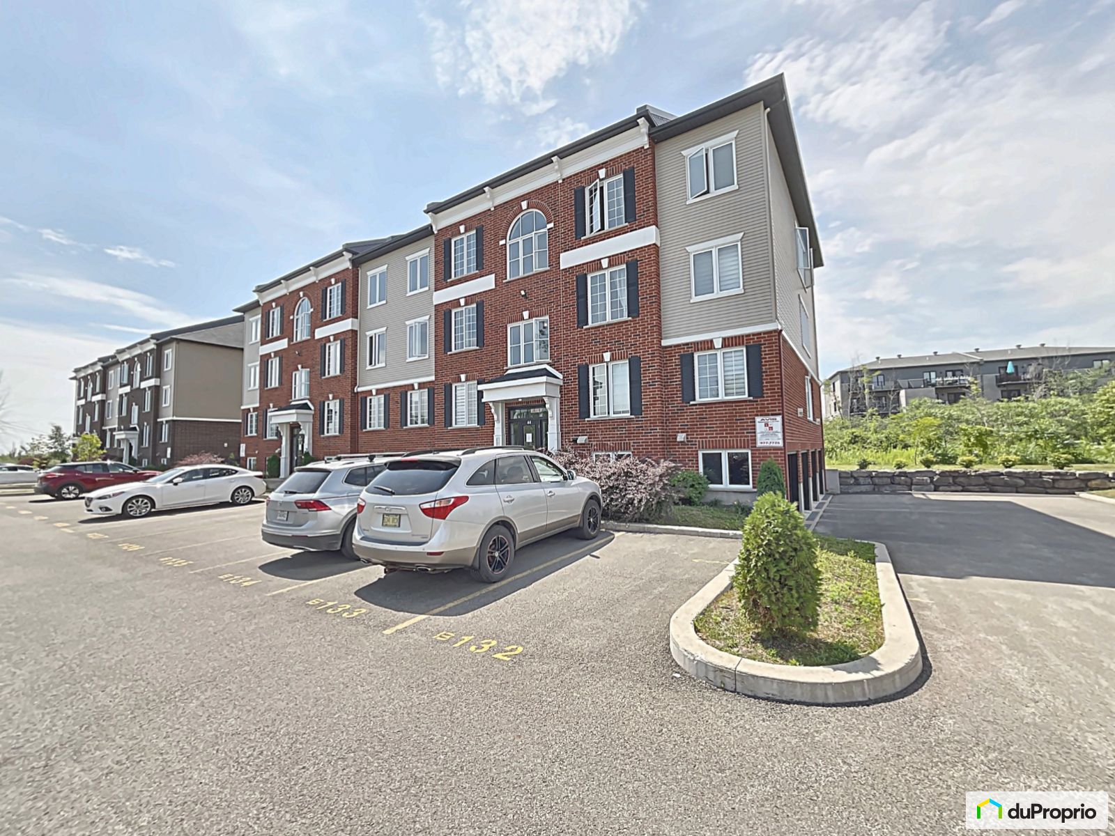 Condominium for sale StConstant 2 bedrooms 1 bathroom 1014545