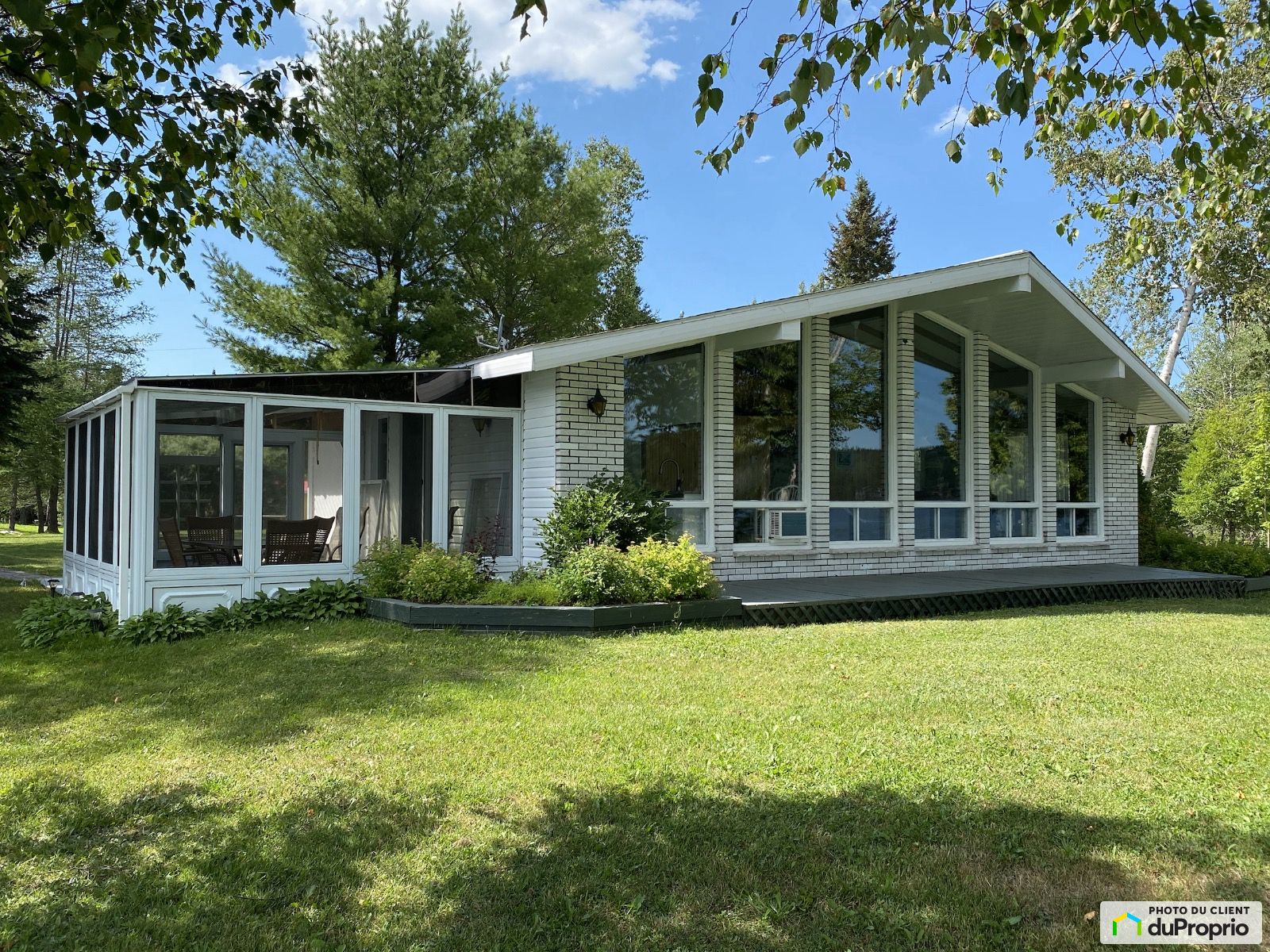 Bungalow à vendre StePaule 2 chambres 1 salle de bain 1015227