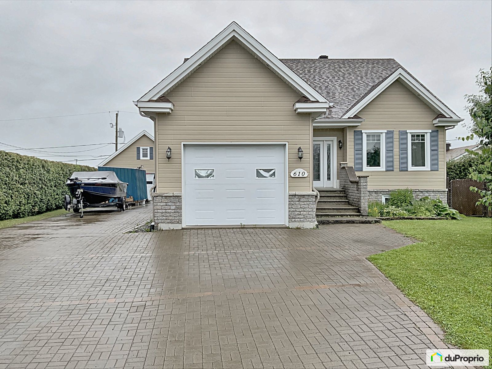 Bungalow for sale StBruno 4 bedrooms 2 bathrooms 1015501