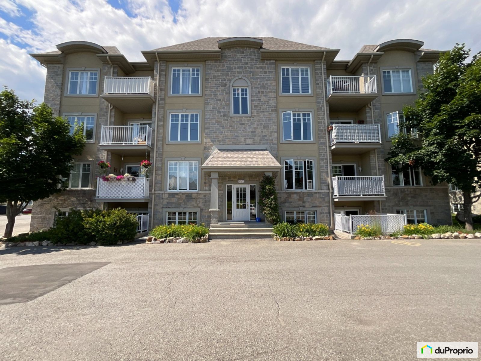 Condominium for sale Mirabel (StCanut) 2 bedrooms 1 bathroom 1015965