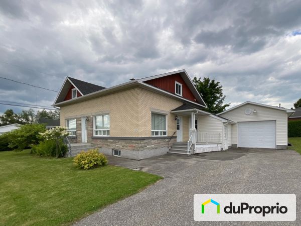 1085 boulevard Frontenac Ouest, Thetford Mines for sale
