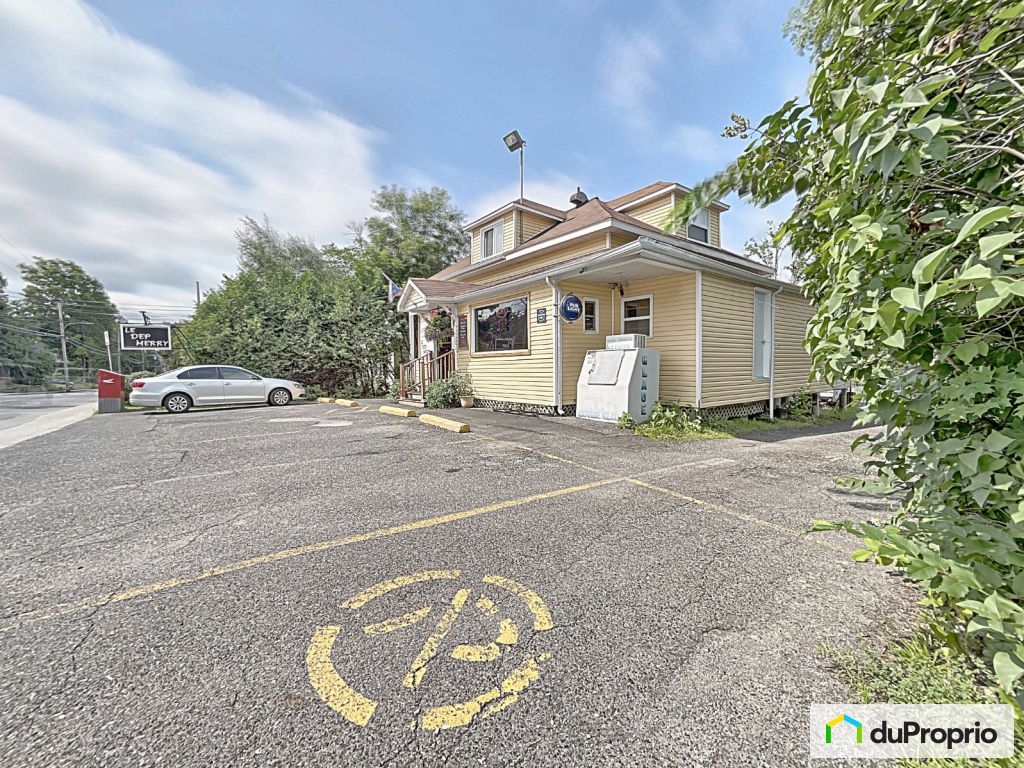 Condos, maisons à vendre, Magog