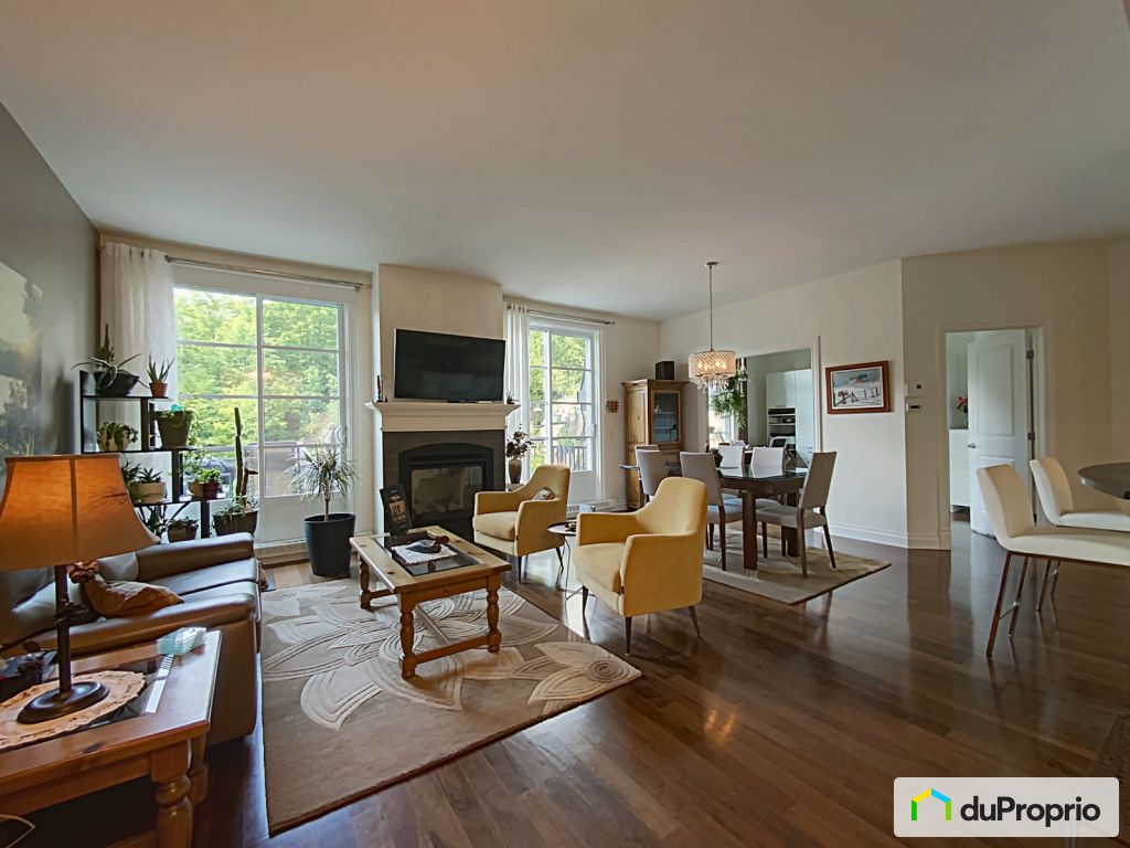 Condos, maisons à vendre, SteAdèle