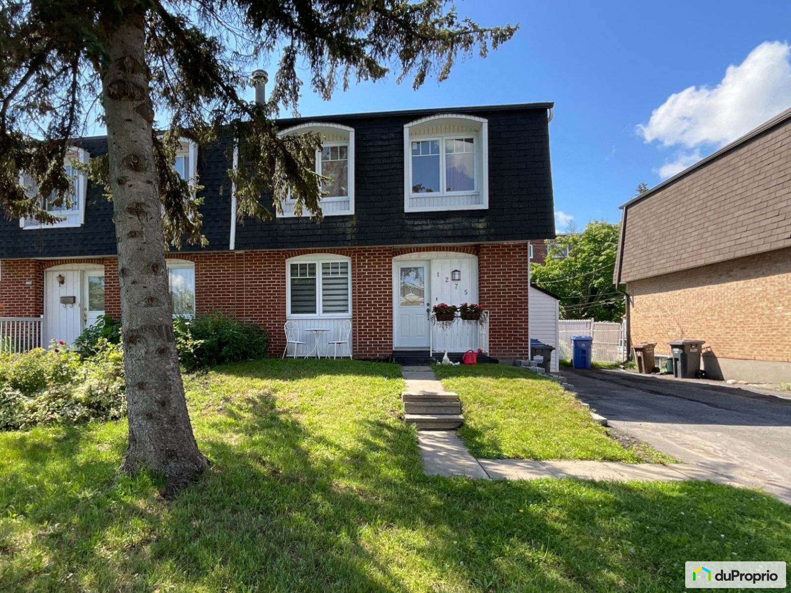 2 Storey for sale Brossard 3 bedrooms 2 bathrooms 1016842