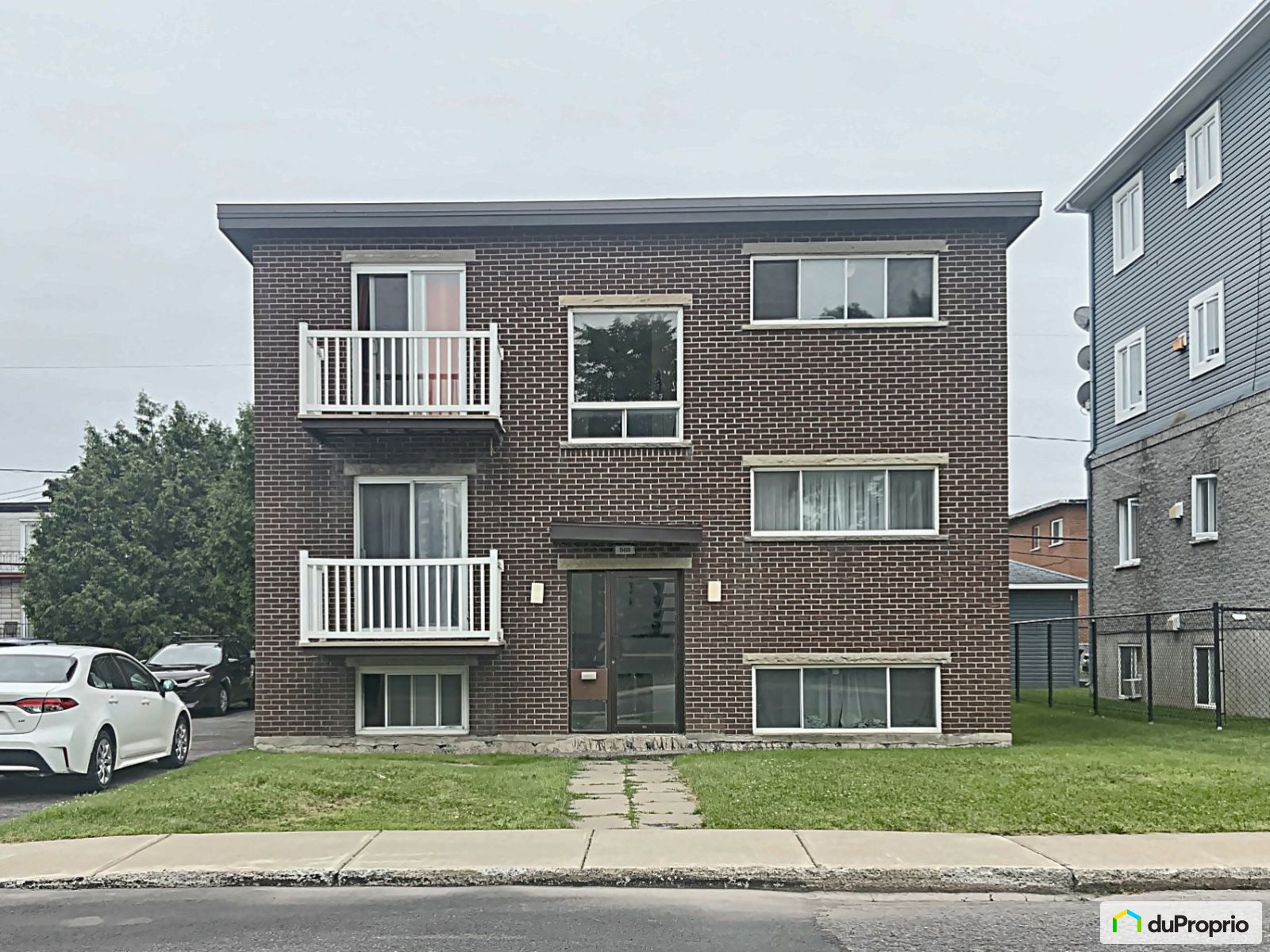 Quadruplex à vendre StJeansurRichelieu (StJeansurRichelieu) 991566
