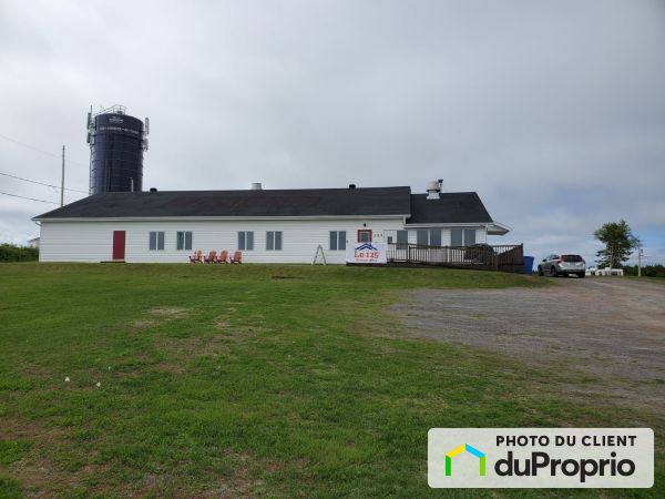125 route 132, Ste-Therese-De-Gaspe for sale