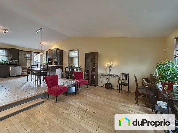 2170 rue Harbour, Chomedey for sale