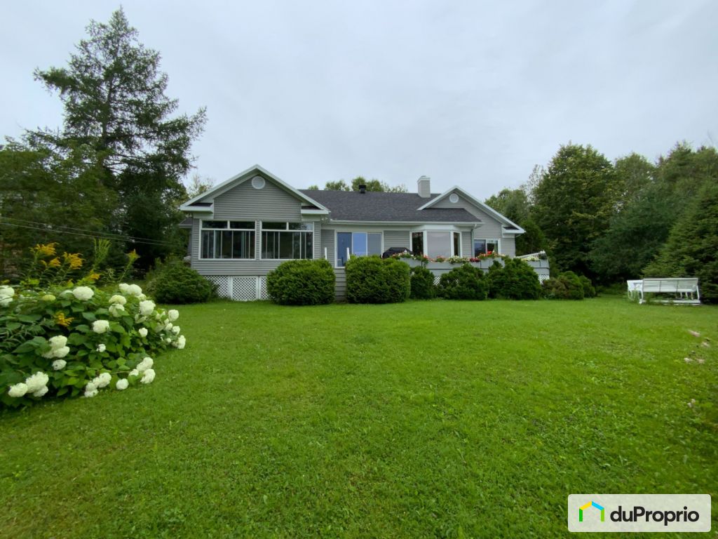 Maisons à vendre, LacStCharles