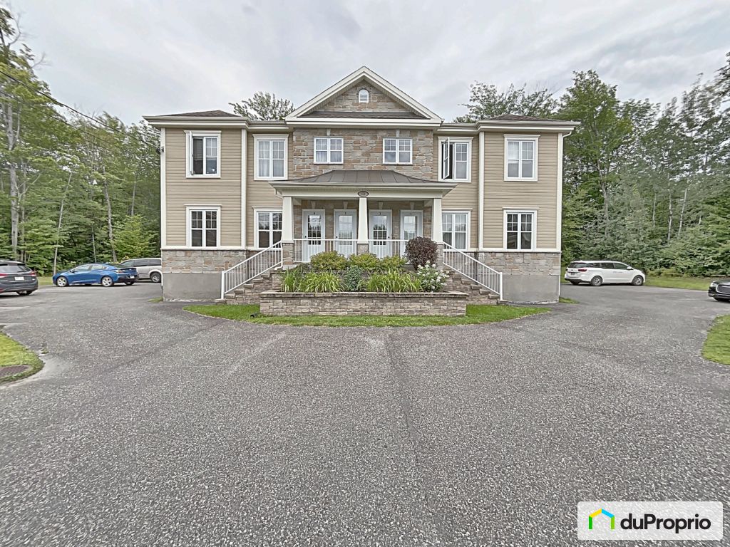 Condos à vendre, Magog