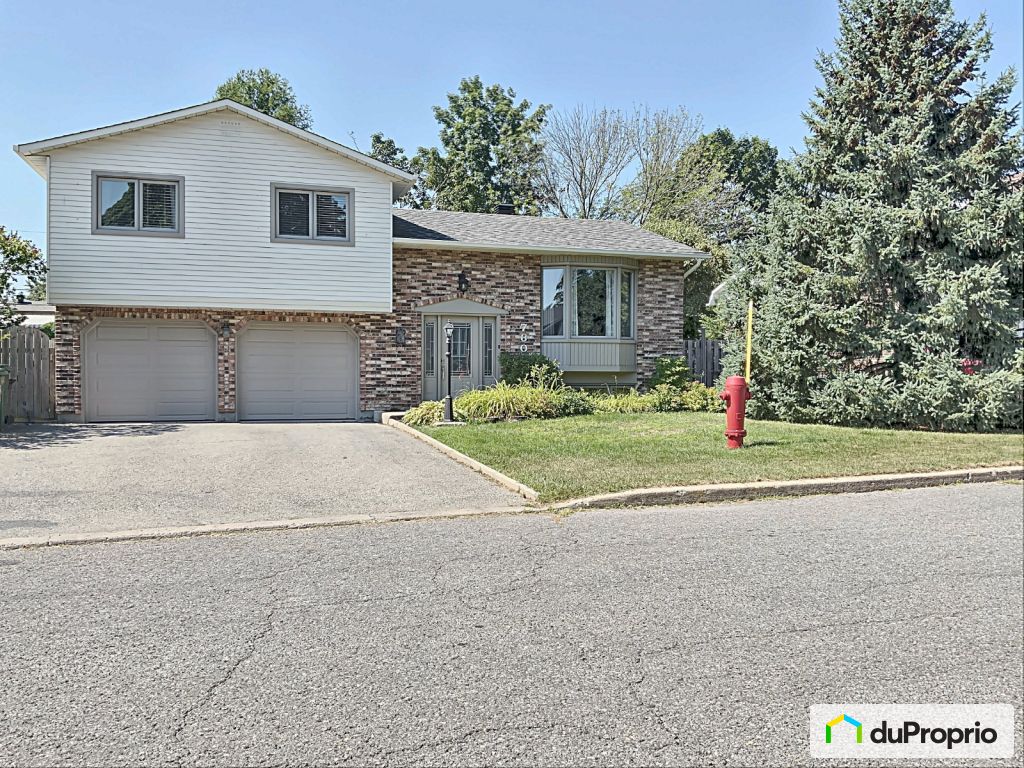 Condos, maisons à vendre, / SainteGeneviève