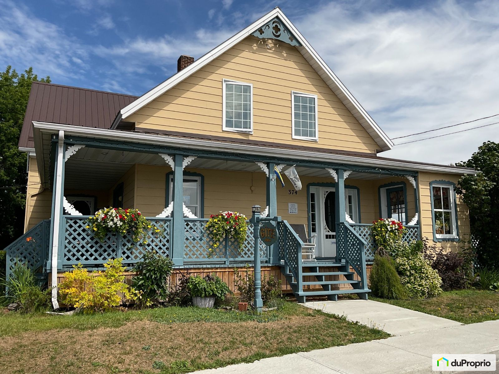 374 Rue Plante — photo 1
