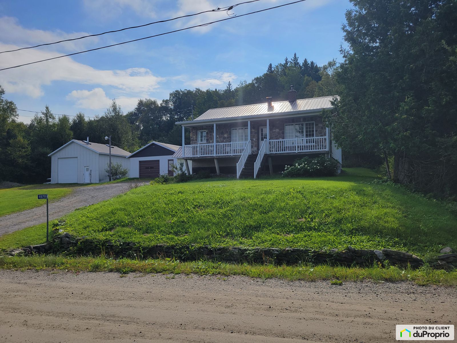 Bungalow à vendre StPhilémon 3 chambres 2 salles de bain 994191