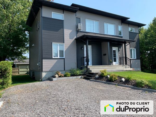 36 rue Genest, Charlesbourg for sale