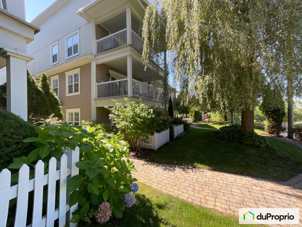 Condos, maisons à vendre, Bromont