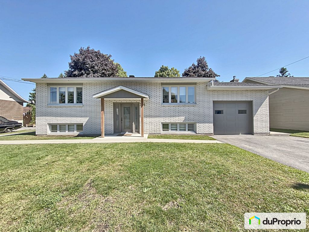 Condos, maisons à vendre, StZotique