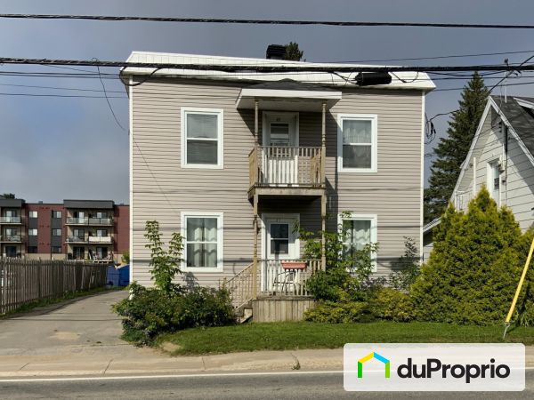 63-65, rue du Collège, Pont-Rouge for sale