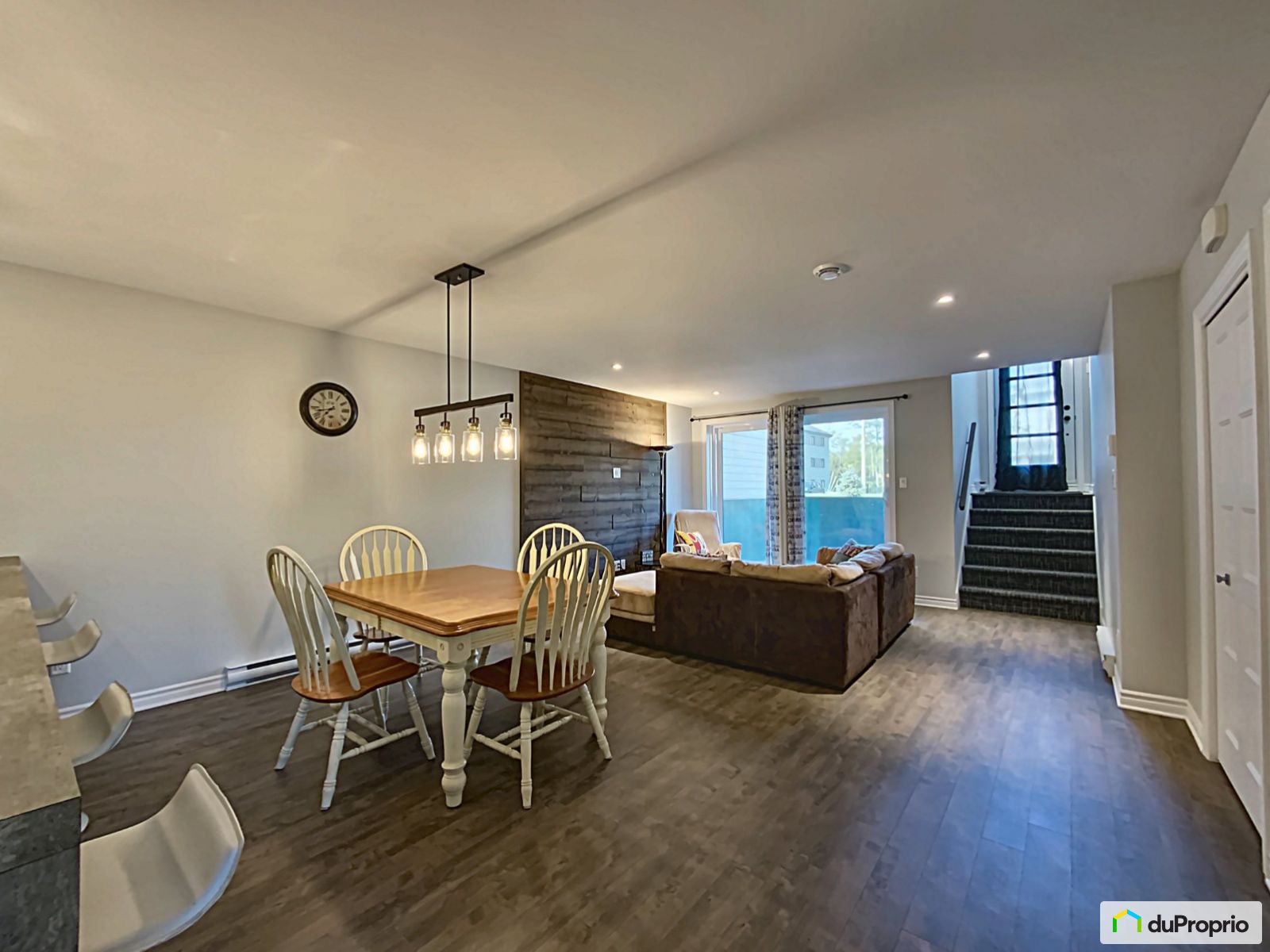 Condo à vendre Granby 2 chambres 1 salle de bain 1020076