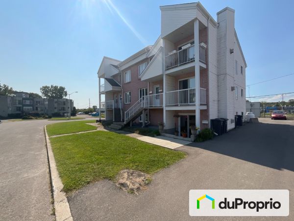 530-540, impasse du Rocher, St-Jérôme (St-Jérôme) à vendre