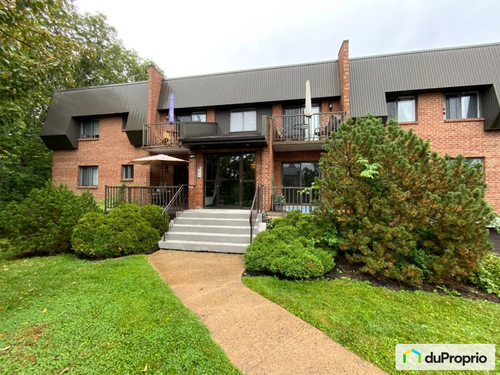 Condos à vendre, MontStHilaire