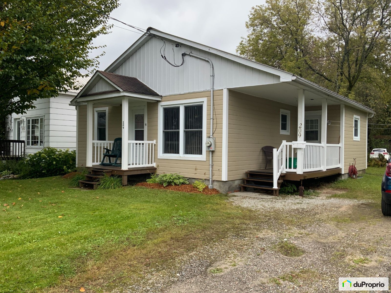 Bungalow à vendre Maniwaki 2 chambres 1 salle de bain 1021234