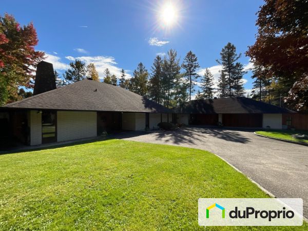 1104, boulevard Tadoussac, Chicoutimi (Chicoutimi-Nord) à vendre