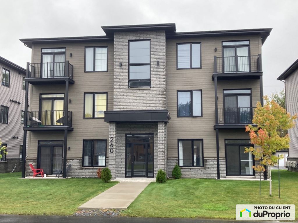 Duplex et Triplex à vendre, Estrie