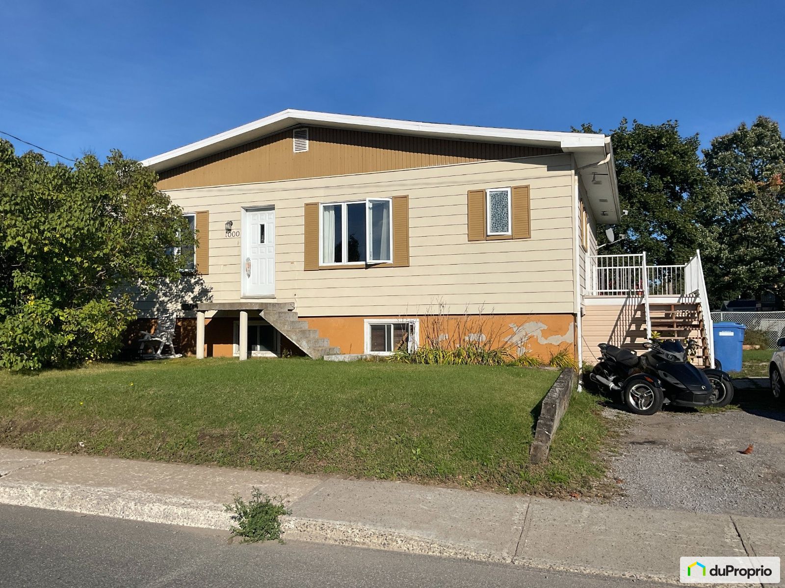 Duplex à vendre Beauport 6 chambres 2 salles de bain 1022731