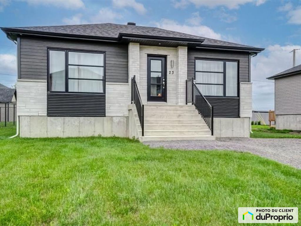 Maisons à vendre, Lachute