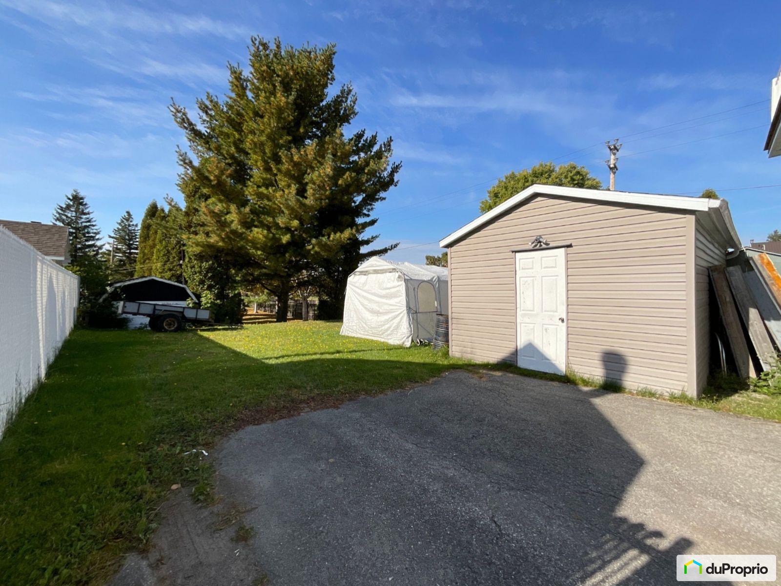 1856 1860 Rue Bergeron — photo 3