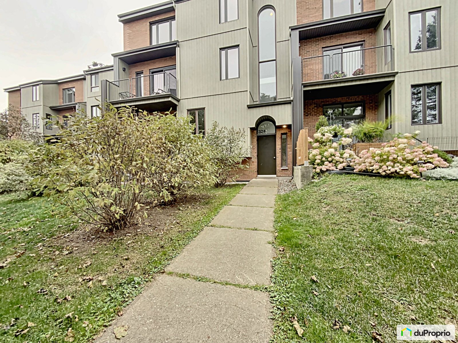 Condo à vendre Rimouski (Rimouski) 2 chambres 1 salle de bain 1022898 Condo à vendre Rimouski (Rimouski) 2 chambres 1 salle de bain 1022898