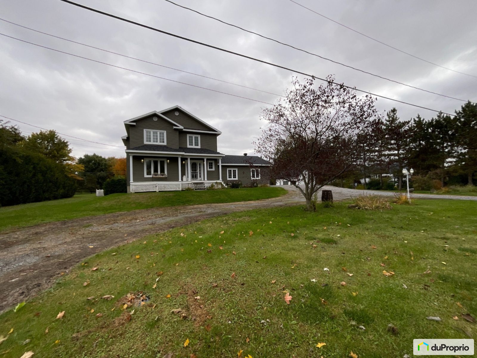 1033 Avenue De Grandpre — photo 3