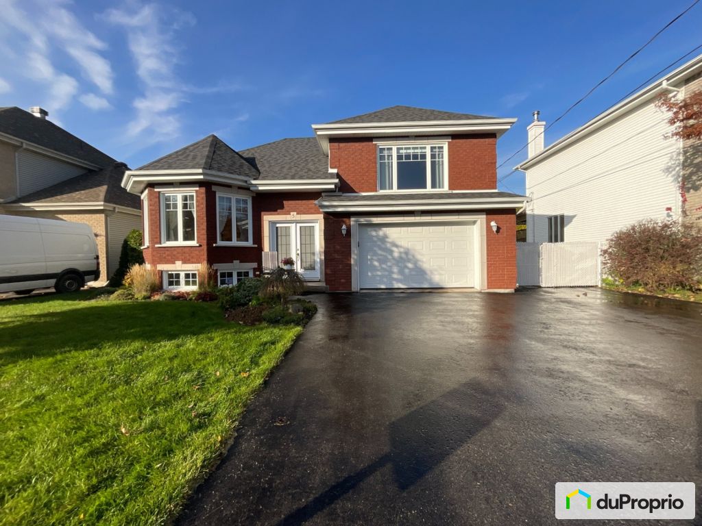 Maisons à vendre, Chambly