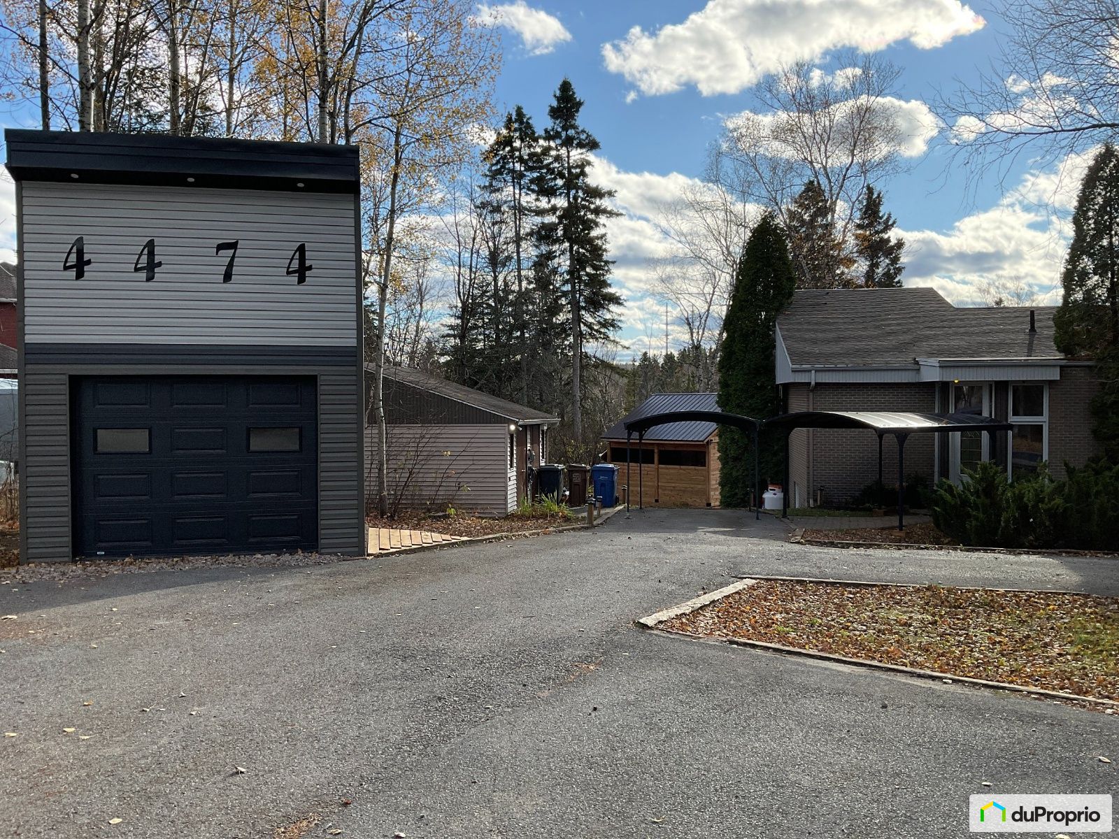 Maison à paliers multiples à vendre Chicoutimi (Laterrière) 1025006