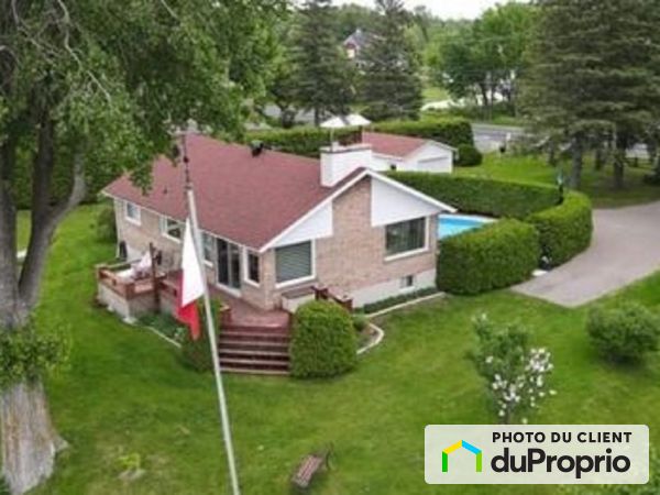 8440, route Marie-Victorin, Contrecoeur à vendre