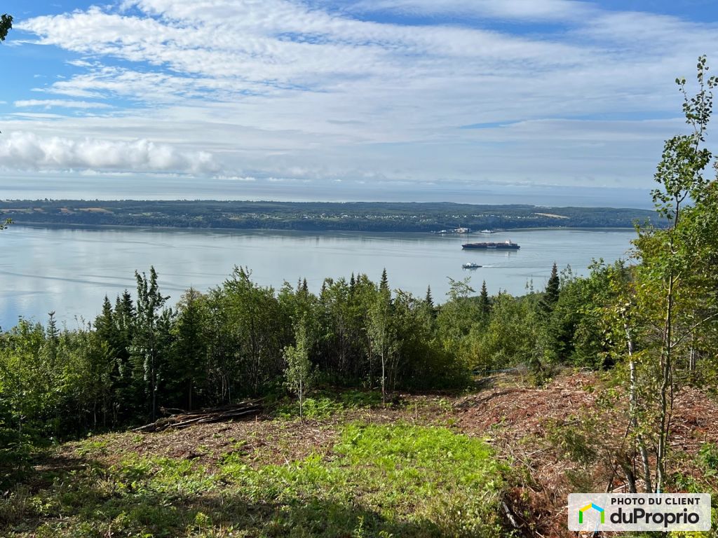 Terrains à vendre, Les Éboulements