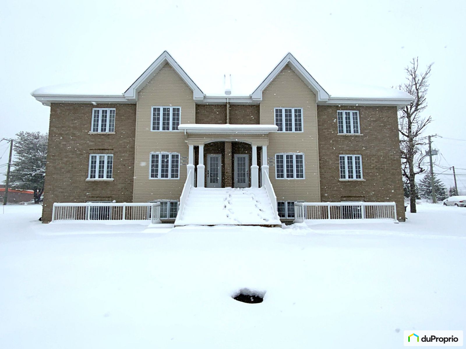 Triplex à vendre Terrebonne (La Plaine) 2 chambres 1 salle de bain 1027030