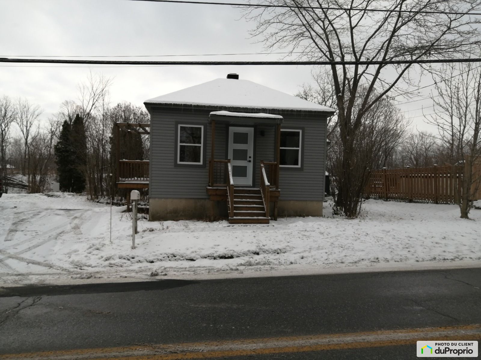 Bungalow for sale Carignan 3 bedrooms 1 bathroom 457260