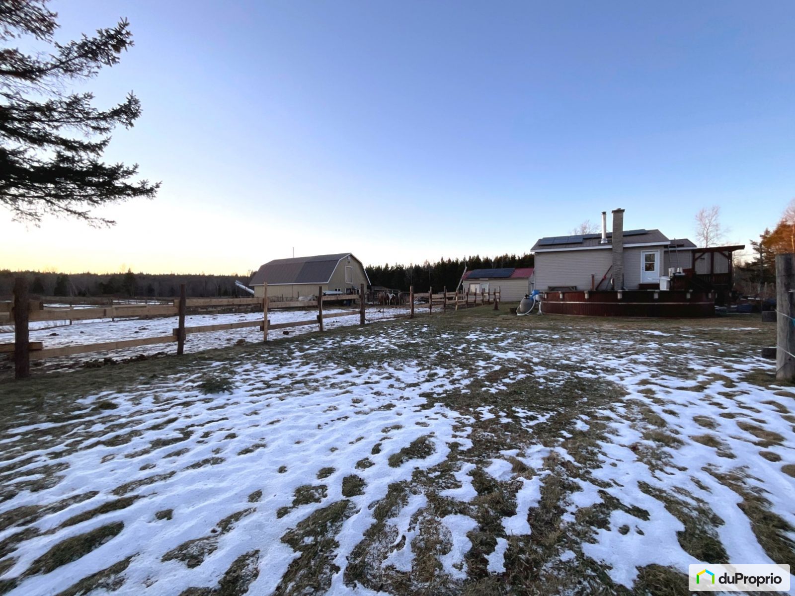 Fermette à vendre StBasileDePortneuf 4 chambres 1027023