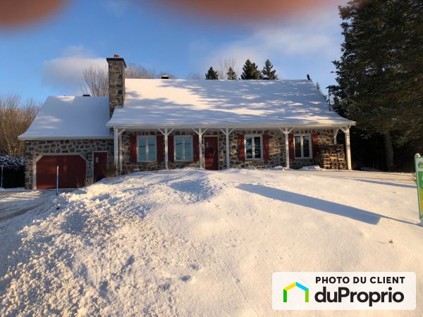 Winter Front - 630 boulevard du Lac, Charlesbourg for sale