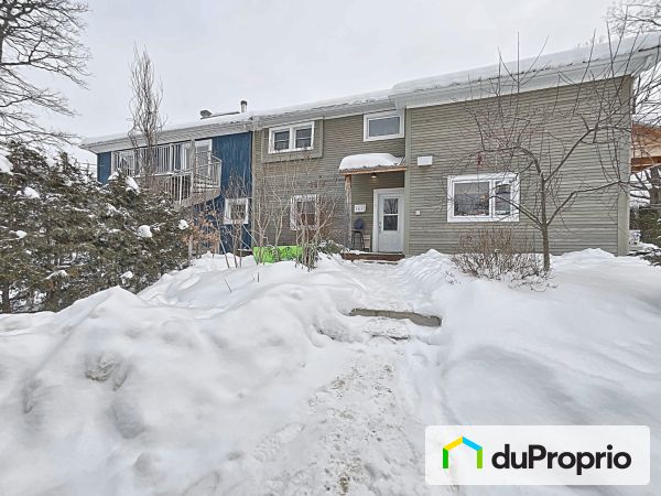 North Side - 340-342-344, rue Compton Est, Waterville for sale