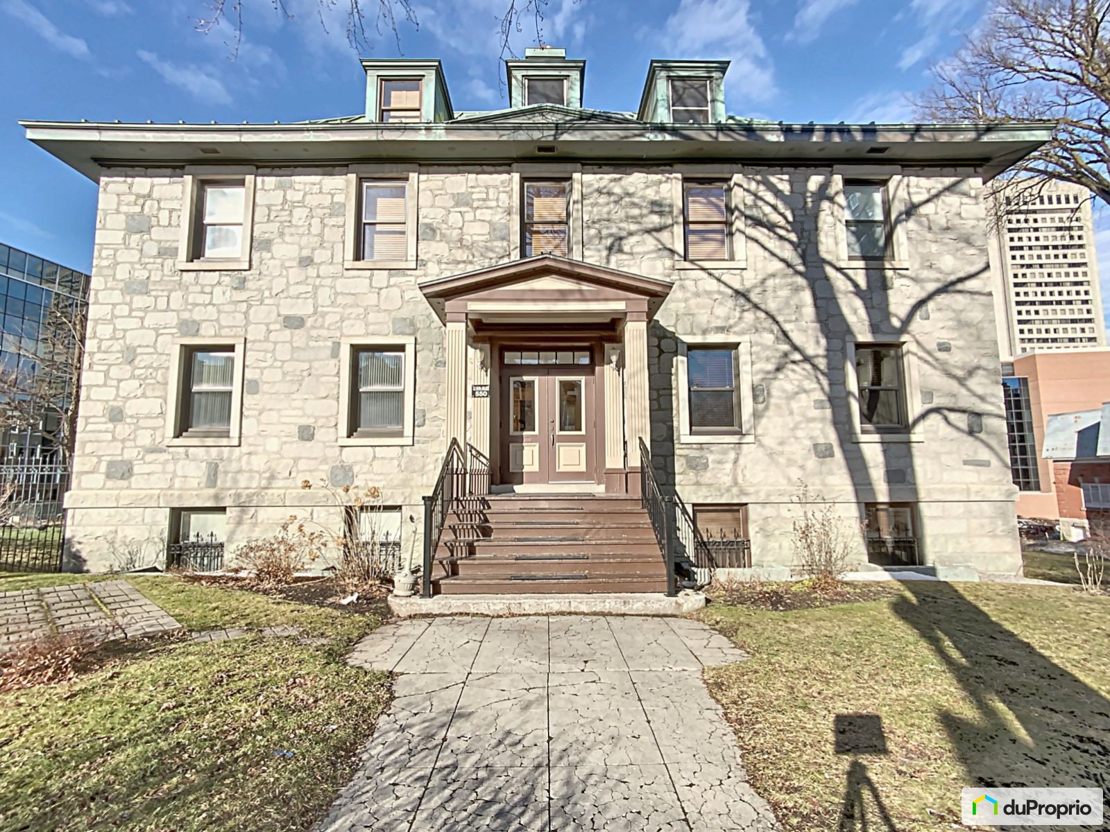 412550, Grande Allée Est, VieuxQuébec à louer